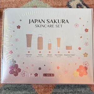 Aiko Japan Sakura Skincare Set